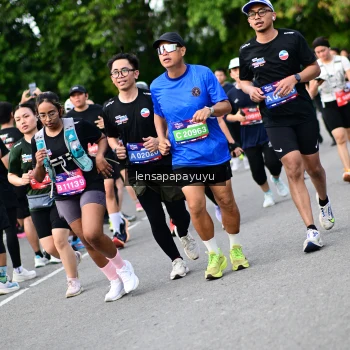 Runner Photo 4138748