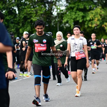 Runner Photo 4138775