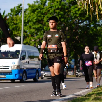 Runner Photo 4138777