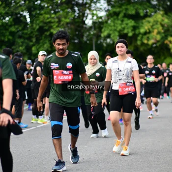 Runner Photo 4138795
