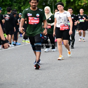 Runner Photo 4138796