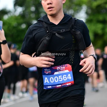 Runner Photo 4138852