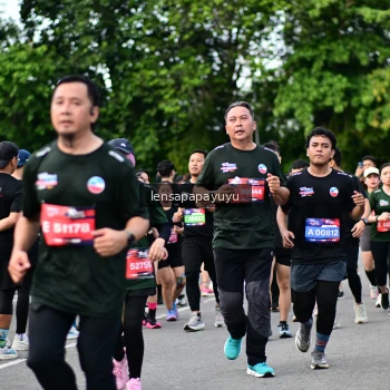 Runner Photo 4138870