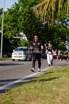 Runner Photo 4138902