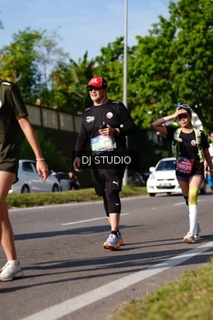 Runner Photo 4138905