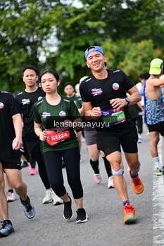 Runner Photo 4138917