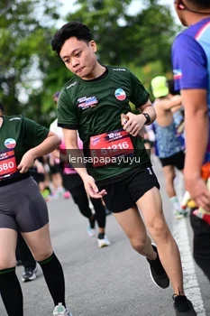 Runner Photo 4138923