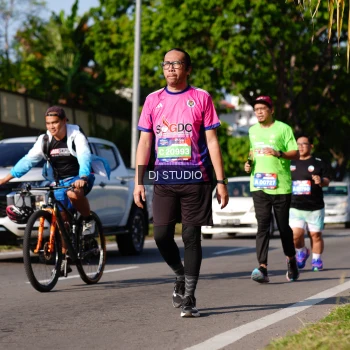 Runner Photo 4138941
