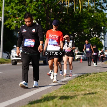 Runner Photo 4138948
