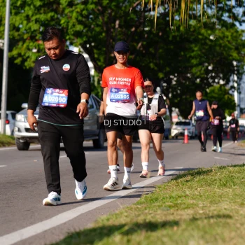 Runner Photo 4138949