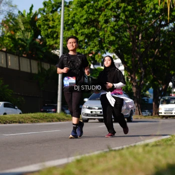 Runner Photo 4139023