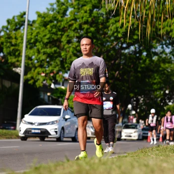 Runner Photo 4139052