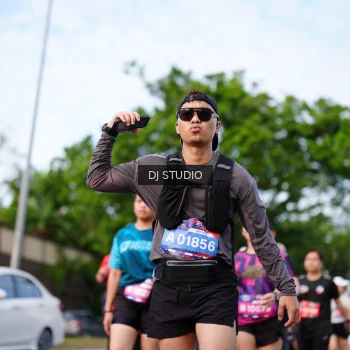 Runner Photo 4139077