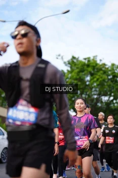 Runner Photo 4139079