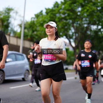 Runner Photo 4139093
