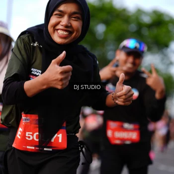 Runner Photo 4139117