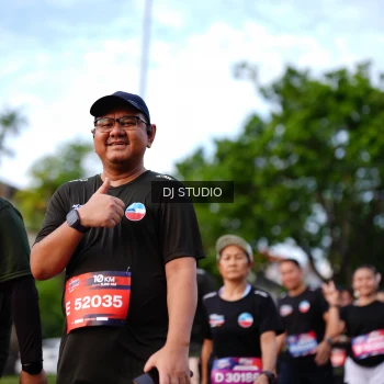 Runner Photo 4139132