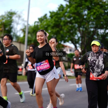 Runner Photo 4139137
