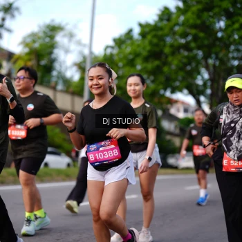 Runner Photo 4139143
