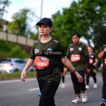 Runner Photo 4139154