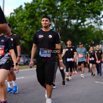 Runner Photo 4139156
