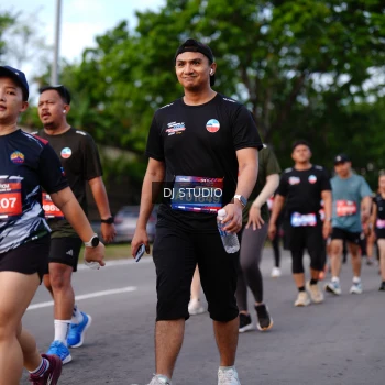Runner Photo 4139158