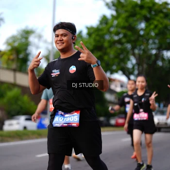 Runner Photo 4139166