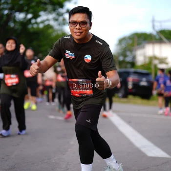 Runner Photo 4139244