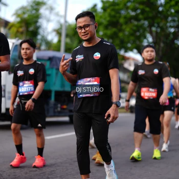 Runner Photo 4139257
