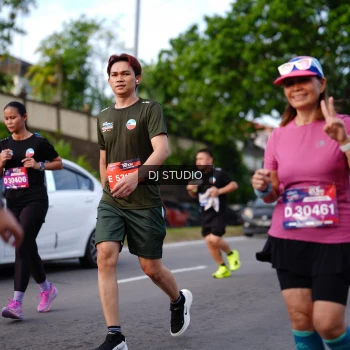 Runner Photo 4139329