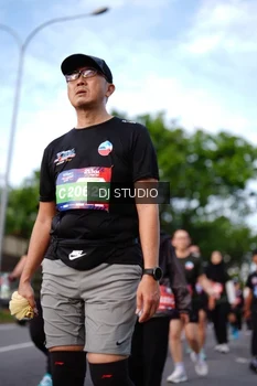 Runner Photo 4139334