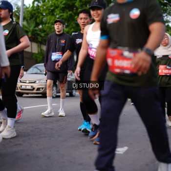 Runner Photo 4139353