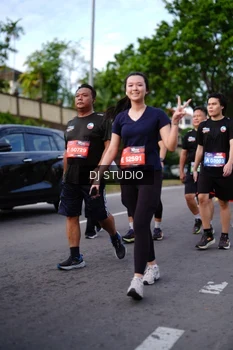 Runner Photo 4139365