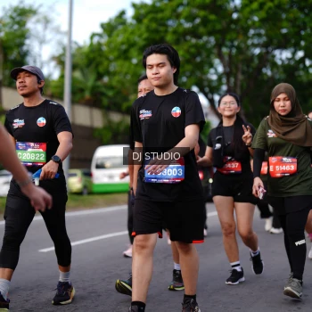 Runner Photo 4139370