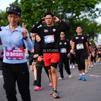 Runner Photo 4139386