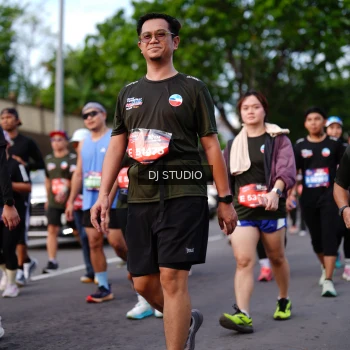 Runner Photo 4139396
