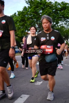 Runner Photo 4139400