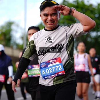 Runner Photo 4139410