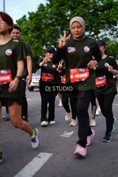 Runner Photo 4139435