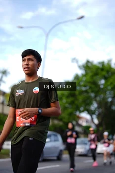 Runner Photo 4139456