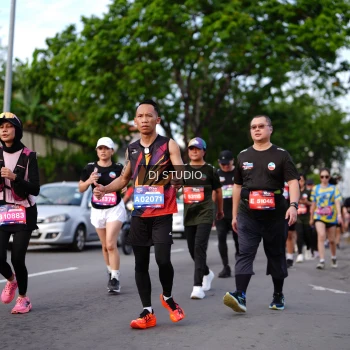 Runner Photo 4139460