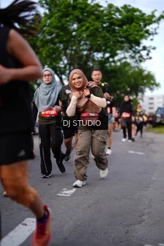 Runner Photo 4139497