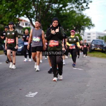 Runner Photo 4139514