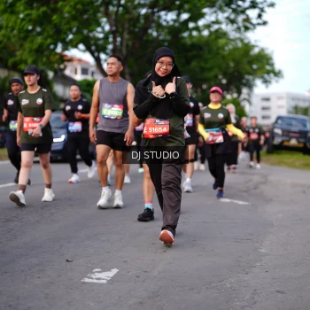 Runner Photo 4139516