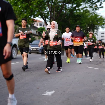 Runner Photo 4139526