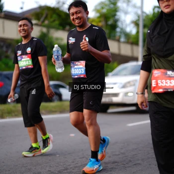 Runner Photo 4139554