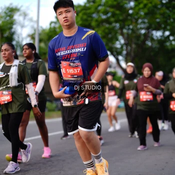 Runner Photo 4139575