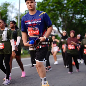 Runner Photo 4139576