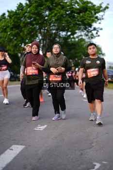 Runner Photo 4139577