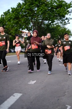 Runner Photo 4139579